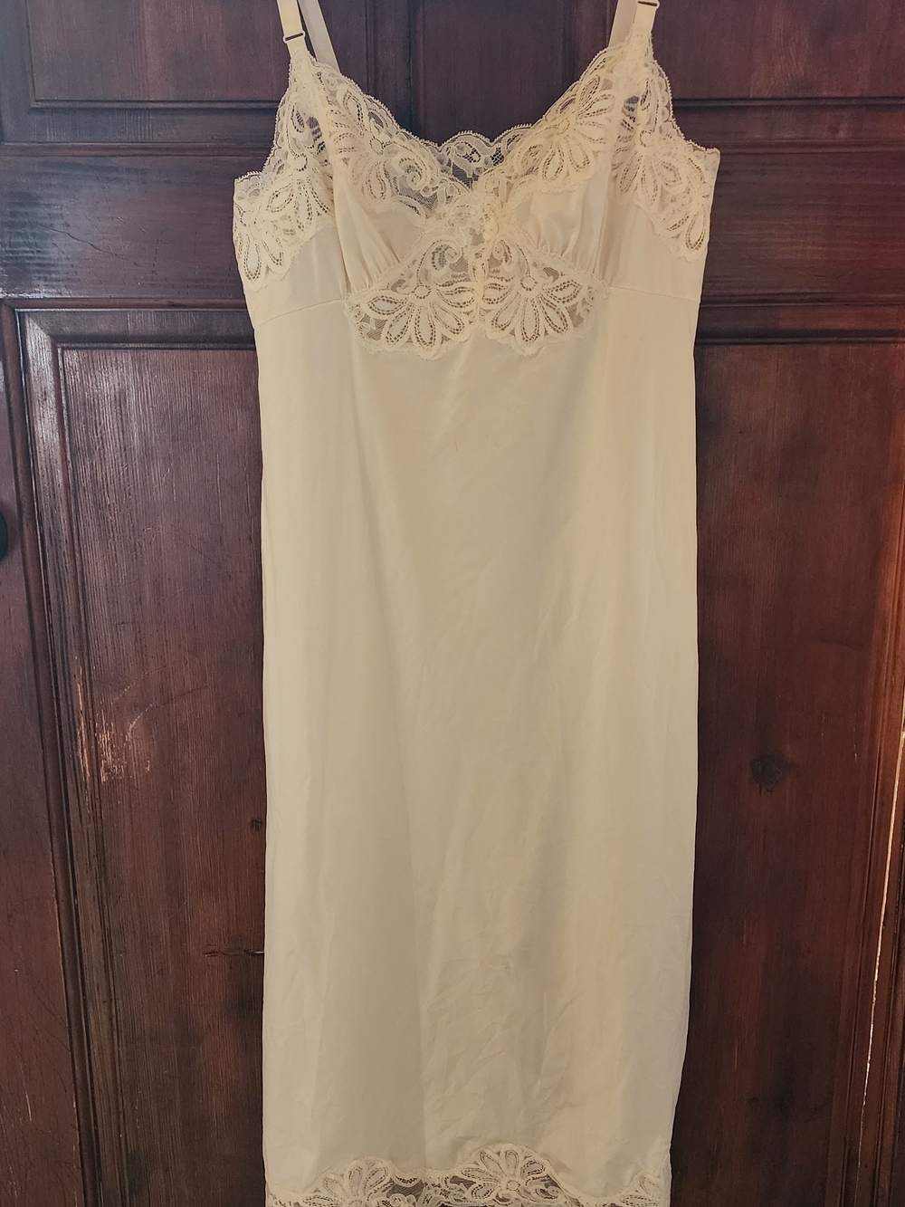 Vintage Lace-Trim Cream Chemise Slip with Adjustable Straps Slit Back Sz 12 TALL